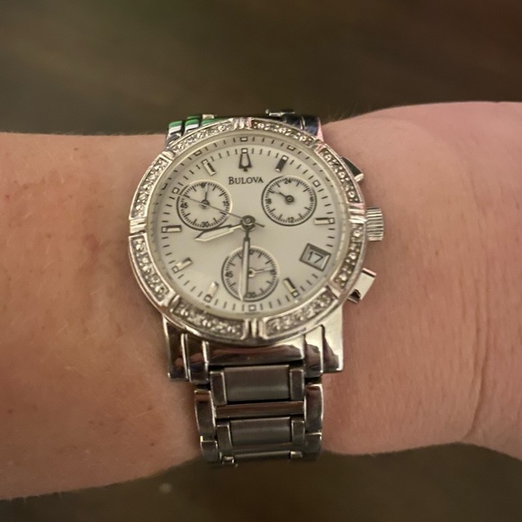 Bulova Watch - Picture 6 of 6